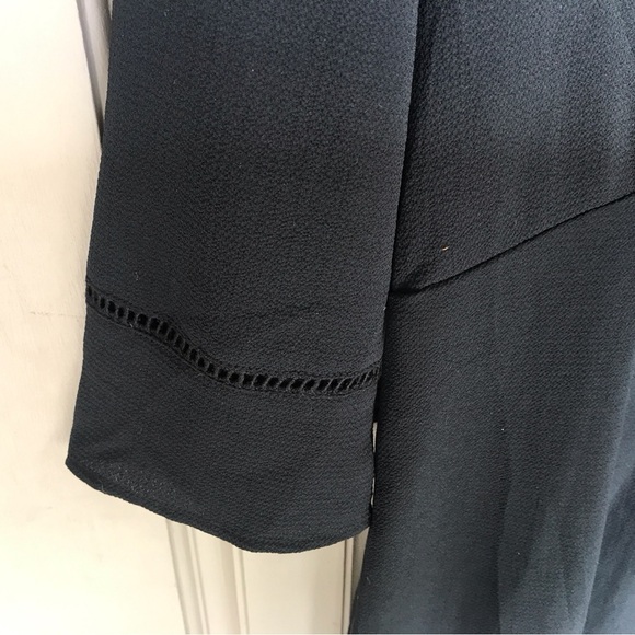 Unbranded Crepe Dress Black Wide Sleeve Flare Skirt Zip Back Sz12 - Picture 4 of 10